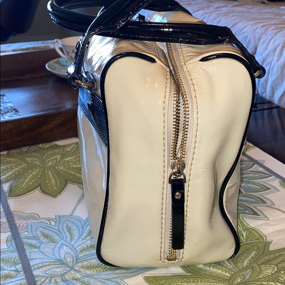 Kate Spade Cream & Black Handbag Purse ๐๐๐ - Picture 7 of 9